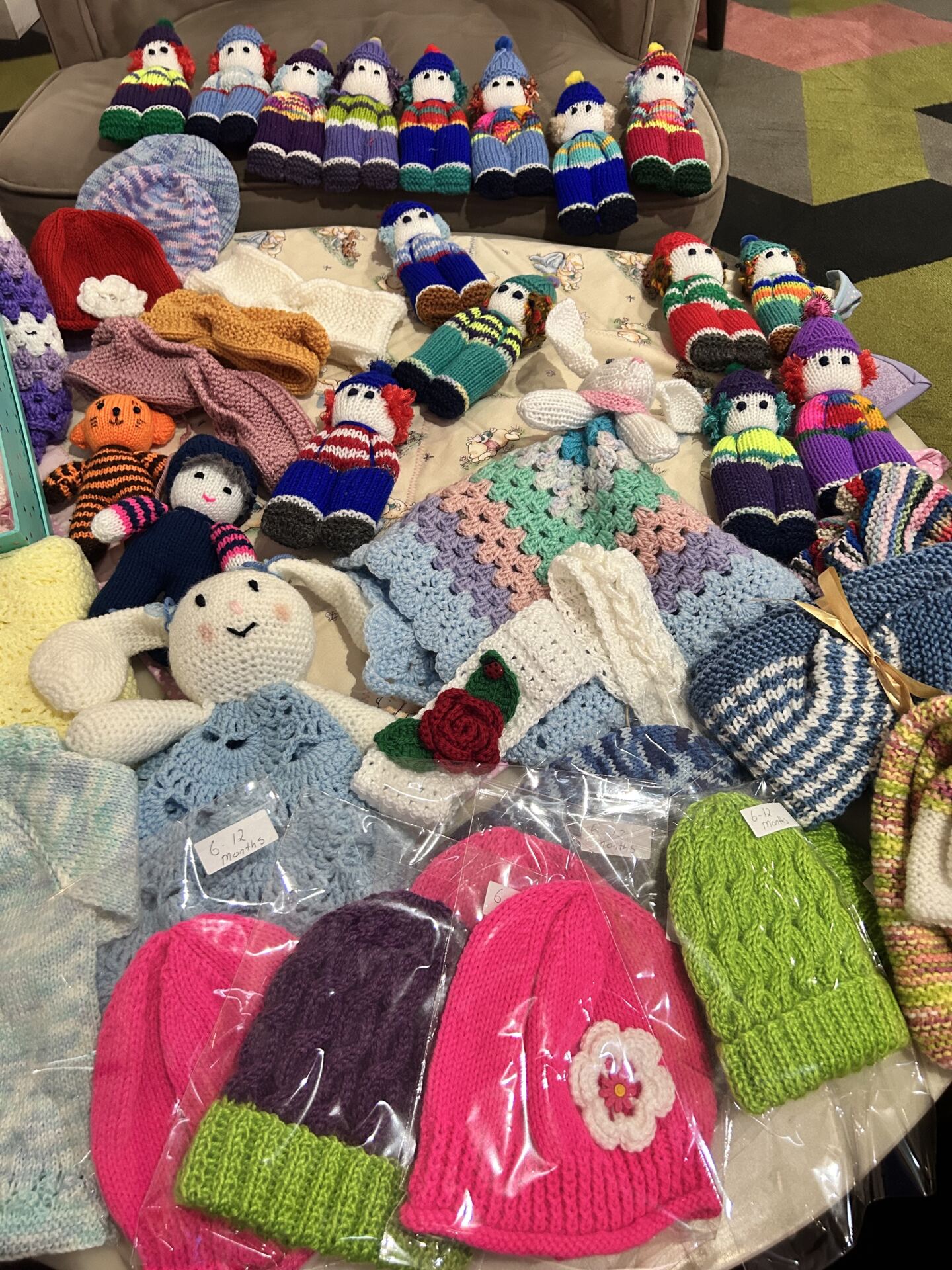 Our Sporties Knitting Ladies - Sporties