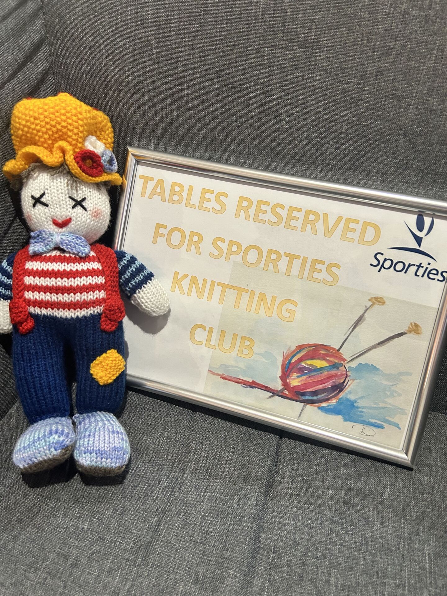 Our Sporties Knitting Ladies - Sporties